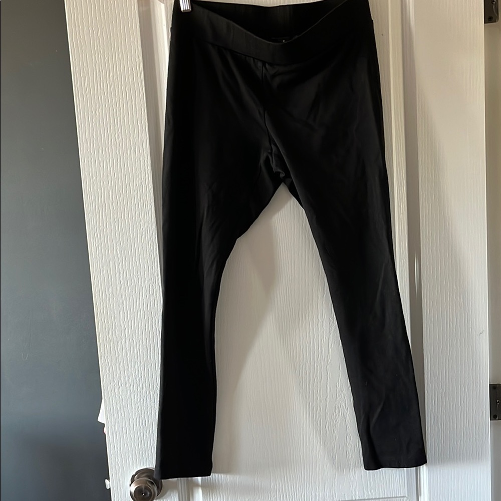 White House Black Market Women's Skinny Pants - Black